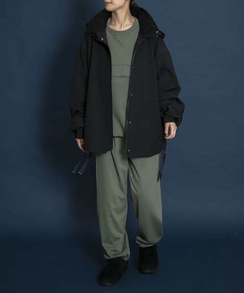 Uiscel（ユイセル）の「Uiscel　タックジョガースウェットパンツ（その他パンツ・メンズ・ブラック/カーキ・ONE）」の10枚目の写真