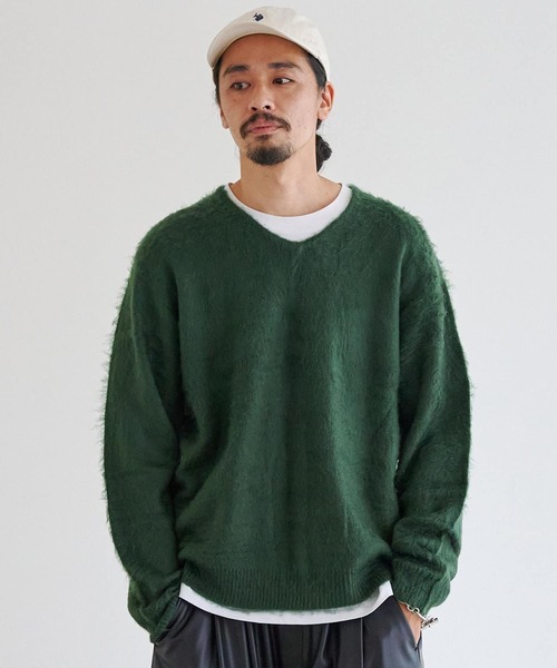 CPCM(シーピーシーエム)の「カラーニットVネックプルオーバー(ニット/セーター・メンズ・サックスブルー/マスタード/ベージュ/グリーン/チャコールグレー・FREE)」の3枚目の写真