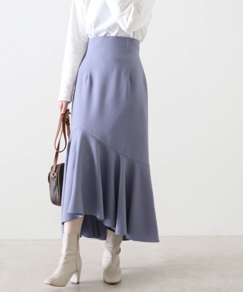 Cheek（チーク）の「【日本製】アシメヘムマーメイドスカート（スカート・レディース・グレイッシュベージュ/ブルー/ダークブラウン・MEDIUM）」の10枚目の写真