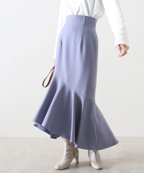 Cheek（チーク）の「【日本製】アシメヘムマーメイドスカート（スカート・レディース・グレイッシュベージュ/ブルー/ダークブラウン・MEDIUM）」の11枚目の写真