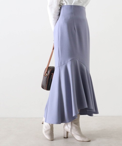 Cheek（チーク）の「【日本製】アシメヘムマーメイドスカート（スカート・レディース・グレイッシュベージュ/ブルー/ダークブラウン・MEDIUM）」の14枚目の写真