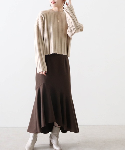 Cheek（チーク）の「【日本製】アシメヘムマーメイドスカート（スカート・レディース・グレイッシュベージュ/ブルー/ダークブラウン・MEDIUM）」の19枚目の写真