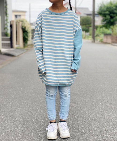 GROOVY COLORS（グルービーカラーズ）の「GROOVY COLORS/グルービーカラーズ テンジクボーダー BALLOON TEE バルーン ボーダーTシャツ オーバーサイズ（Tシャツ/カットソー・キッズ・ホワイト×ブラック/ブルー系その他・140/130）」の19枚目の写真