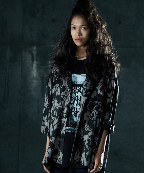 VIRGOwearworks(ヴァルゴウェアワークス)の「VIVID PLANTS SHIRTS(シャツ/ブラウス・メンズ・チャコールグレー/カーキ/グリーン・4/2/3)」の5枚目の写真