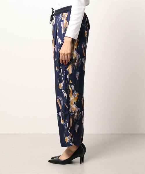 Bou Jeloud(ブージュルード)の「ペイント柄パンツ(その他パンツ・レディース・オフホワイト/ブルー・38)」の16枚目の写真