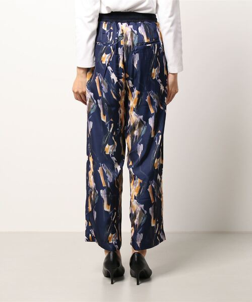 Bou Jeloud(ブージュルード)の「ペイント柄パンツ(その他パンツ・レディース・オフホワイト/ブルー・38)」の13枚目の写真