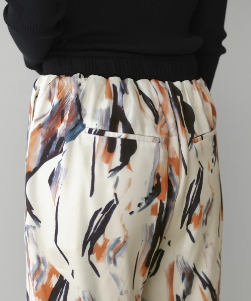 Bou Jeloud(ブージュルード)の「ペイント柄パンツ(その他パンツ・レディース・オフホワイト/ブルー・38)」の7枚目の写真