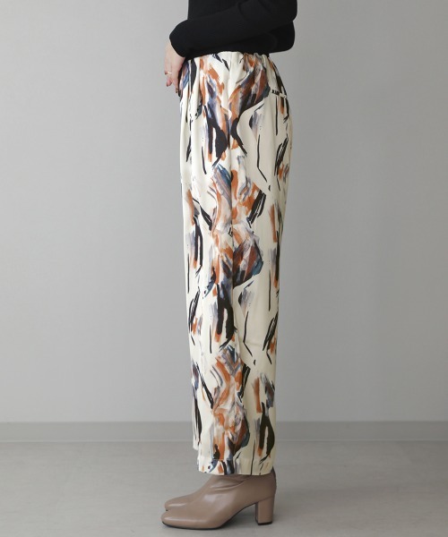 Bou Jeloud(ブージュルード)の「ペイント柄パンツ(その他パンツ・レディース・オフホワイト/ブルー・38)」の15枚目の写真