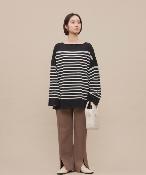 NEUNA（ヌナ）の「ハイウエストスラックスパンツ（スラックス・レディース・チャコールグレー/ブラック/マスタード・SMALL/MEDIUM/LARGE）」の13枚目の写真
