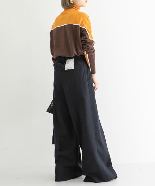 MAISON EUREKA（メゾンエウレカ）の「MAISON EUREKA　STRIPE HIGH NECK SWEATER（ニット/セーター・レディース・レッド/オレンジ系その他・FREE）」の6枚目の写真