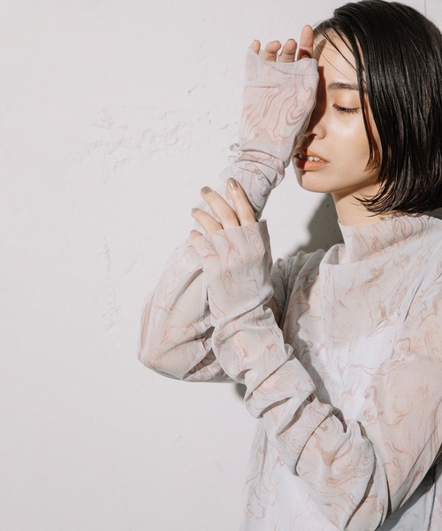 MARECHAL TERRE（マルシャルテル）の「パターンメッシュチュールトップス（Tシャツ/カットソー・レディース・サックスブルー/イエロー/グリーン/モカ・MEDIUM）」の3枚目の写真