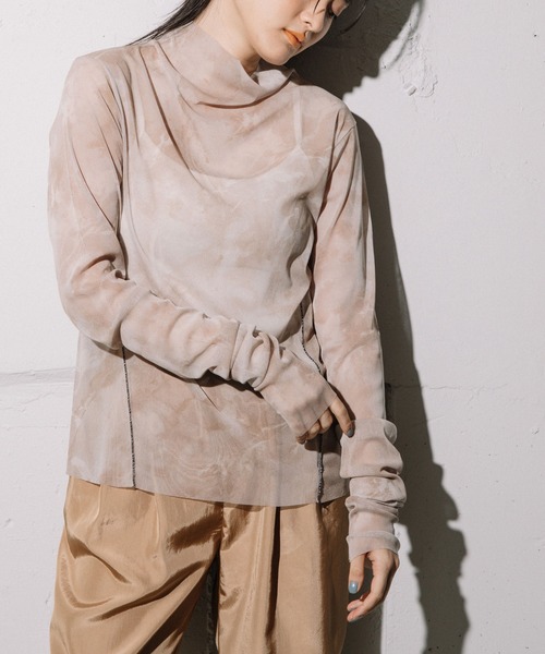 MARECHAL TERRE（マルシャルテル）の「パターンメッシュチュールトップス（Tシャツ/カットソー・レディース・サックスブルー/イエロー/グリーン/モカ・MEDIUM）」の2枚目の写真