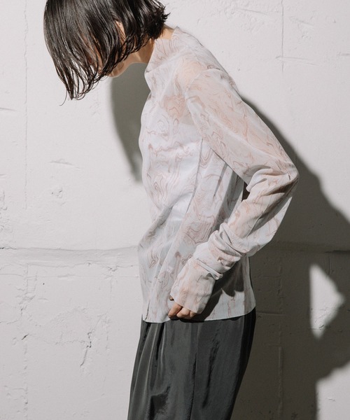 MARECHAL TERRE（マルシャルテル）の「パターンメッシュチュールトップス（Tシャツ/カットソー・レディース・サックスブルー/イエロー/グリーン/モカ・MEDIUM）」の11枚目の写真