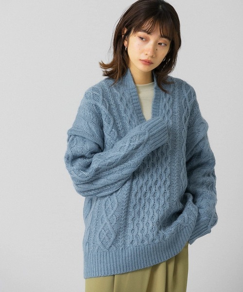 KBF（ケイビーエフ）の「2WAYケーブルルーズニット（ニット/セーター・レディース・ライトベージュ/オフホワイト/ライトブルー・ONE）」の17枚目の写真