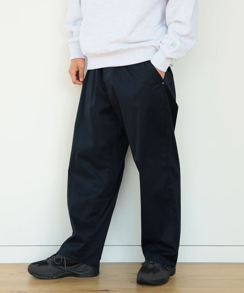 Lee（リー）の「【FINE BOYS6月号掲載】Lee x B:MING by BEAMS / 別注 FLeeasy ギャバジン イージーパンツ（その他パンツ・メンズ・ベージュ/ネイビー・フリー）」の21枚目の写真