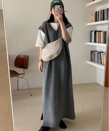 Vネックロングベストワンピース