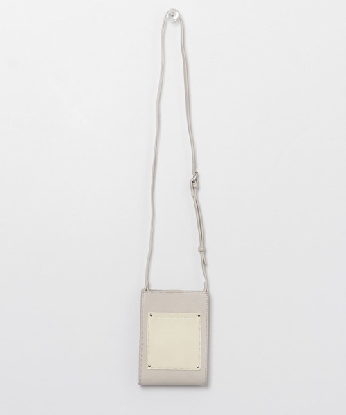 SENSE OF PLACE by URBAN RESEARCH（センスオブプレイスバイアーバンリサーチ）の「フェイクレザースクエアミニショルダーバッグ（ショルダーバッグ・メンズ・ブラック/ネイビー/ブラック系その他/ライトベージュ・ONE）」の15枚目の写真