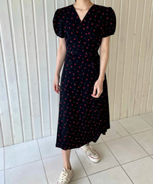 GIMME GIMME | 【GIMME GIMME】Cherry pattern cache-coeur dress gimw22s014(ワンピース)