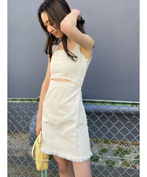 EMODA（エモダ）の「スイッチングコンパクトワンピース（ワンピース・レディース・ライトブルー/インディゴブルー/アイボリー・SMALL/MEDIUM）」の7枚目の写真