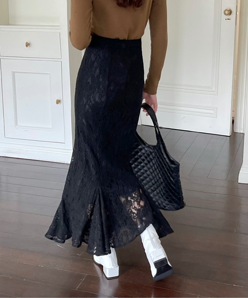 emi+(エミプラス)の「花柄レースハイウエストマーメードスカート(スカート・レディース・ブラック/ブラウン/アイボリー/ブルー/ネイビー・S/M)」の7枚目の写真