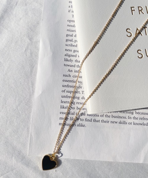 at12:03（アットイチニーゼロサン）の「ハートモチーフネックレス（ネックレス・レディース・ホワイト/ブラック/レッド・FREE）」の16枚目の写真