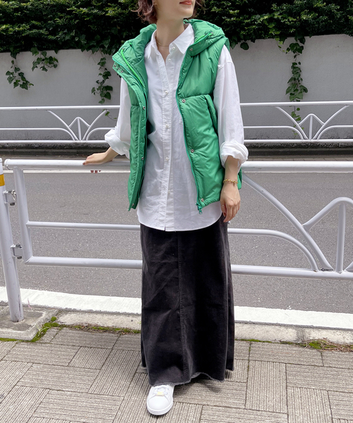 Spick & Span（スピックアンドスパン）の「オックスベーシックパールボタンシャツ（シャツ/ブラウス・レディース・サックスブルー/ブラック系その他/ホワイト/ベージュ・FREE）」の12枚目の写真