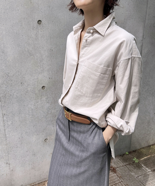 Spick & Span（スピックアンドスパン）の「オックスベーシックパールボタンシャツ（シャツ/ブラウス・レディース・サックスブルー/ブラック系その他/ホワイト/ベージュ・FREE）」の17枚目の写真