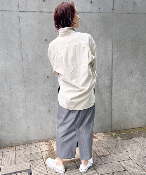 Spick & Span（スピックアンドスパン）の「オックスベーシックパールボタンシャツ（シャツ/ブラウス・レディース・サックスブルー/ブラック系その他/ホワイト/ベージュ・FREE）」の19枚目の写真