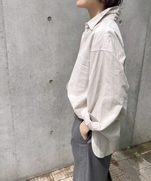 Spick & Span（スピックアンドスパン）の「オックスベーシックパールボタンシャツ（シャツ/ブラウス・レディース・サックスブルー/ブラック系その他/ホワイト/ベージュ・FREE）」の20枚目の写真