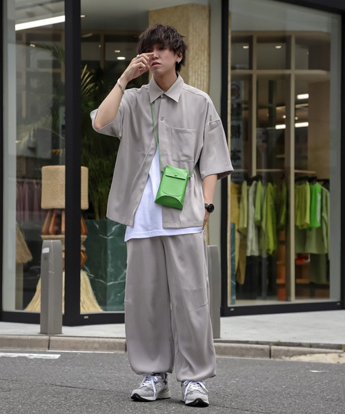 JUNRED(ジュンレッド)の「にっしー×JUNRed / ルーズフロントスリットハーフスリーブシャツ & ワイドミリタリーバルーンパンツ【セットアップ】(セットアップ・メンズ・ライトグレー/オリーブ/ネイビー・S/M/L)」の15枚目の写真