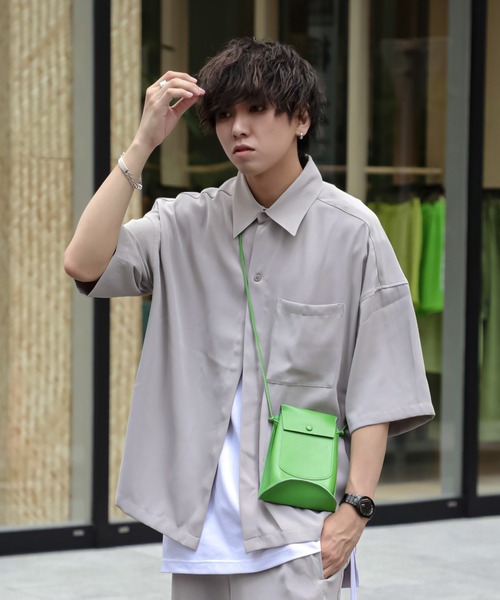 JUNRED(ジュンレッド)の「にっしー×JUNRed / ルーズフロントスリットハーフスリーブシャツ & ワイドミリタリーバルーンパンツ【セットアップ】(セットアップ・メンズ・ライトグレー/オリーブ/ネイビー・S/M/L)」の4枚目の写真