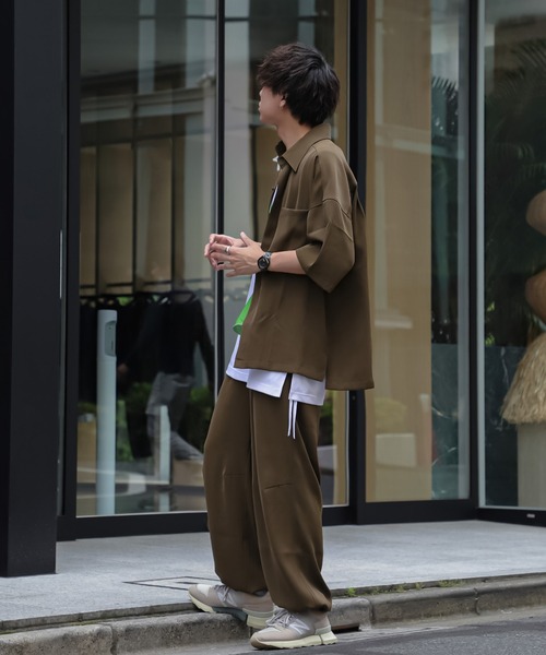 JUNRED(ジュンレッド)の「にっしー×JUNRed / ルーズフロントスリットハーフスリーブシャツ & ワイドミリタリーバルーンパンツ【セットアップ】(セットアップ・メンズ・ライトグレー/オリーブ/ネイビー・S/M/L)」の17枚目の写真