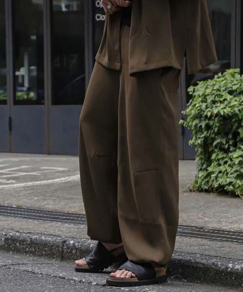 JUNRED(ジュンレッド)の「にっしー×JUNRed / ルーズフロントスリットハーフスリーブシャツ & ワイドミリタリーバルーンパンツ【セットアップ】(セットアップ・メンズ・ライトグレー/オリーブ/ネイビー・S/M/L)」の18枚目の写真