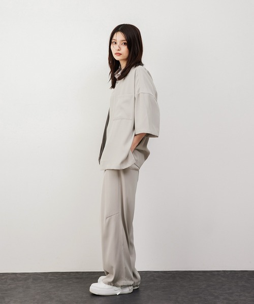 JUNRED(ジュンレッド)の「にっしー×JUNRed / ルーズフロントスリットハーフスリーブシャツ & ワイドミリタリーバルーンパンツ【セットアップ】(セットアップ・メンズ・ライトグレー/オリーブ/ネイビー・S/M/L)」の9枚目の写真