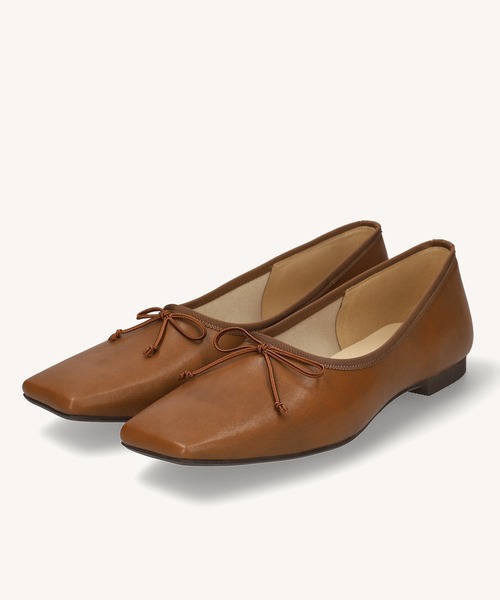 MAMIAN（マミアン）の「スクエアトゥ バレエシューズ（バレエシューズ・レディース・ホワイト/ブラック/ブラウン・22.5cm/23.5cm/24.5cm/23.0cm/24.0cm/25.0cm）」の9枚目の写真