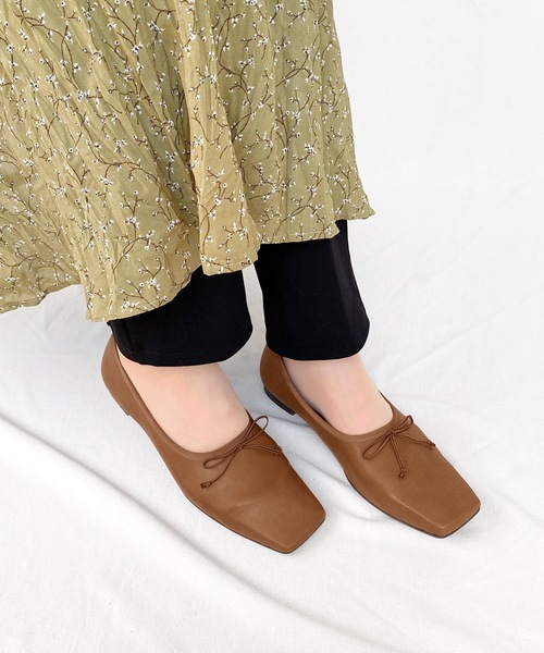 MAMIAN（マミアン）の「スクエアトゥ バレエシューズ（バレエシューズ・レディース・ホワイト/ブラック/ブラウン・22.5cm/23.5cm/24.5cm/23.0cm/24.0cm/25.0cm）」の21枚目の写真