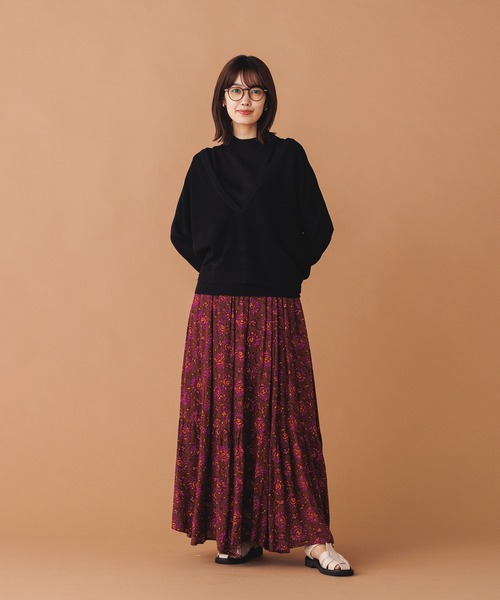 lil nina(リルニーナ)の「<MADE IN INDIA>揺れる足元が魅力的なヴィンテージフラワープリント柄ギャザーロングスカート(スカート・レディース・ブラック/ブラウン/グリーン・FREE)」の13枚目の写真