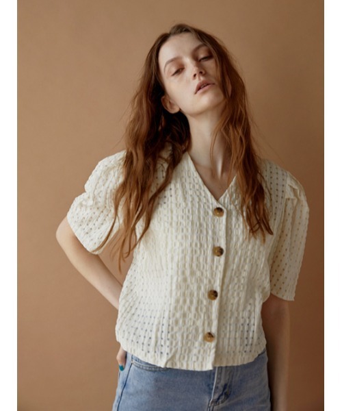 AMAIL(アマイル)の「Check puffy blouse(シャツ/ブラウス・レディース・ホワイト/ブラック/ラベンダー・FREE)」の2枚目の写真