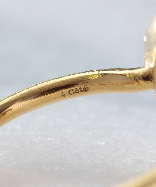 a cote（アコテ）の「【WEB限定】a Cote◆silver925 ガーデンクォーツ ラウンド ゴールド マットリング (ニッケルフリー)☆（リング・レディース・グリーン・#13）」の6枚目の写真