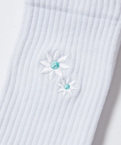 Firsthand（ファーストハンド）の「NICK GEAR/ニックギア SP Flower SOCKS / 別注フラワー刺繍ソックス（ソックス/靴下・メンズ・ネイビー/グリーン・ONE SIZE）」の4枚目の写真