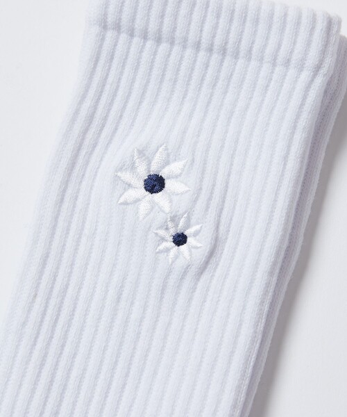 Firsthand（ファーストハンド）の「NICK GEAR/ニックギア SP Flower SOCKS / 別注フラワー刺繍ソックス（ソックス/靴下・メンズ・ネイビー/グリーン・ONE SIZE）」の6枚目の写真