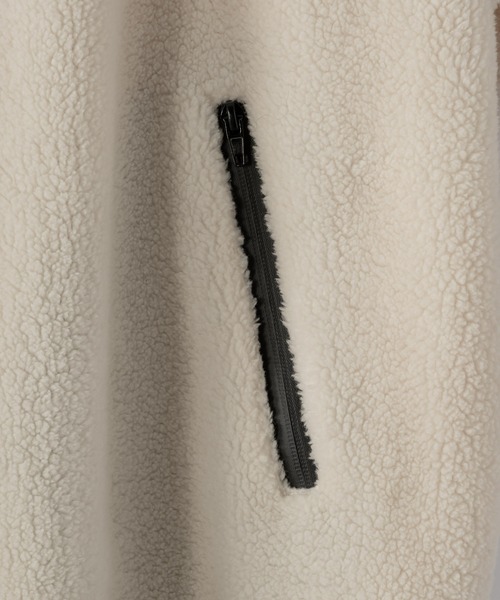 DOOPZ(ドープス)の「ノーカラーボアブルゾン(ブルゾン・メンズ・チャコールグレー/ホワイト・SMALL/MEDIUM/LARGE/X-LARGE)」の6枚目の写真