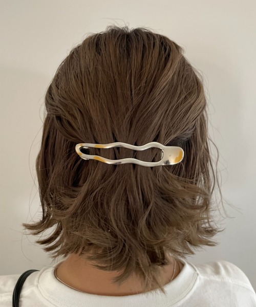 LOWRYS FARM(ローリーズファーム)の「メタルヘアクリップ 157418(バレッタ/ヘアクリップ・レディース・シルバー/ゴールド・FREE)」の2枚目の写真