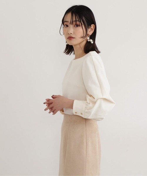 NATURAL BEAUTY BASIC(ナチュラルビューティーベーシック)の「2WAYスリーブブラウス(シャツ/ブラウス・レディース・ブラウン/オフホワイト/ダークオレンジ・SMALL/MEDIUM)」の9枚目の写真