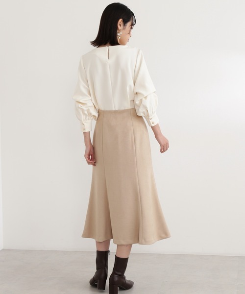 NATURAL BEAUTY BASIC(ナチュラルビューティーベーシック)の「2WAYスリーブブラウス(シャツ/ブラウス・レディース・ブラウン/オフホワイト/ダークオレンジ・SMALL/MEDIUM)」の12枚目の写真