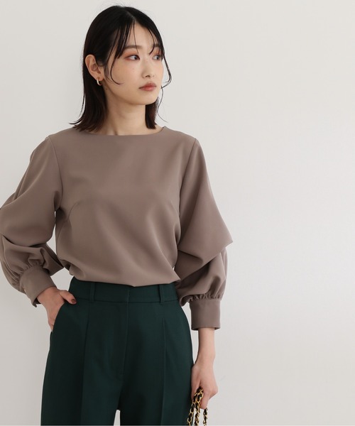 NATURAL BEAUTY BASIC(ナチュラルビューティーベーシック)の「2WAYスリーブブラウス(シャツ/ブラウス・レディース・ブラウン/オフホワイト/ダークオレンジ・SMALL/MEDIUM)」の21枚目の写真
