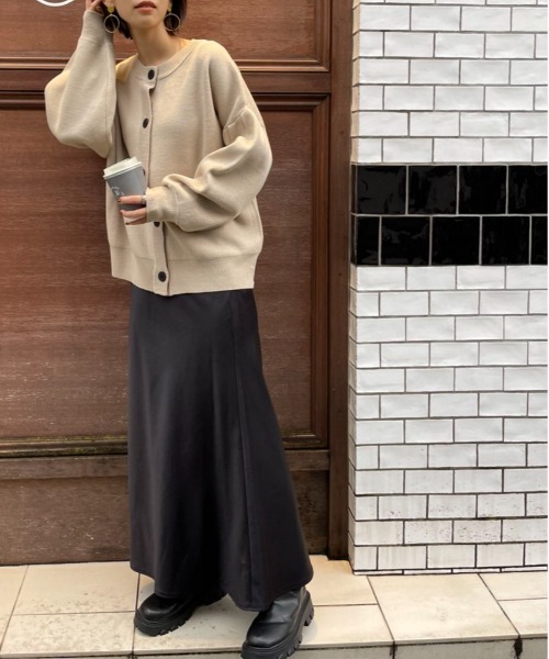 SETUP7（セットアップセブン）の「【SETUP7】ドロップショルダーボリュームスリーブニットカーディガン（カーディガン/ボレロ・レディース・グリーン/ライトグレー/ベージュ/ブラック・FREE）」の18枚目の写真