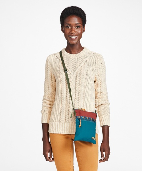 L.L.Bean（エルエルビーン）の「マウンテン・クラシック・クロスボディ・バッグ、マルチ（ショルダーバッグ・レディース・ブラック系その他/ブラウン系その他/グリーン系その他/ピンク系その他/ブルー系その他・ONE SIZE）」の17枚目の写真