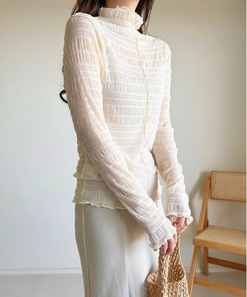 cle（クレ）の「シャーリングシアートップス（Tシャツ/カットソー・レディース・アイボリー・FREE）」の4枚目の写真