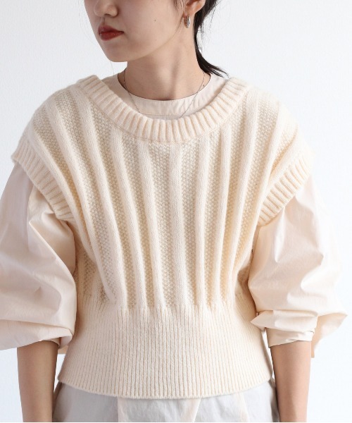 cepo（セポ）の「ショートニットベスト　２WAY（ベスト・レディース・ダークブラウン/グリーン/オフホワイト・M）」の15枚目の写真